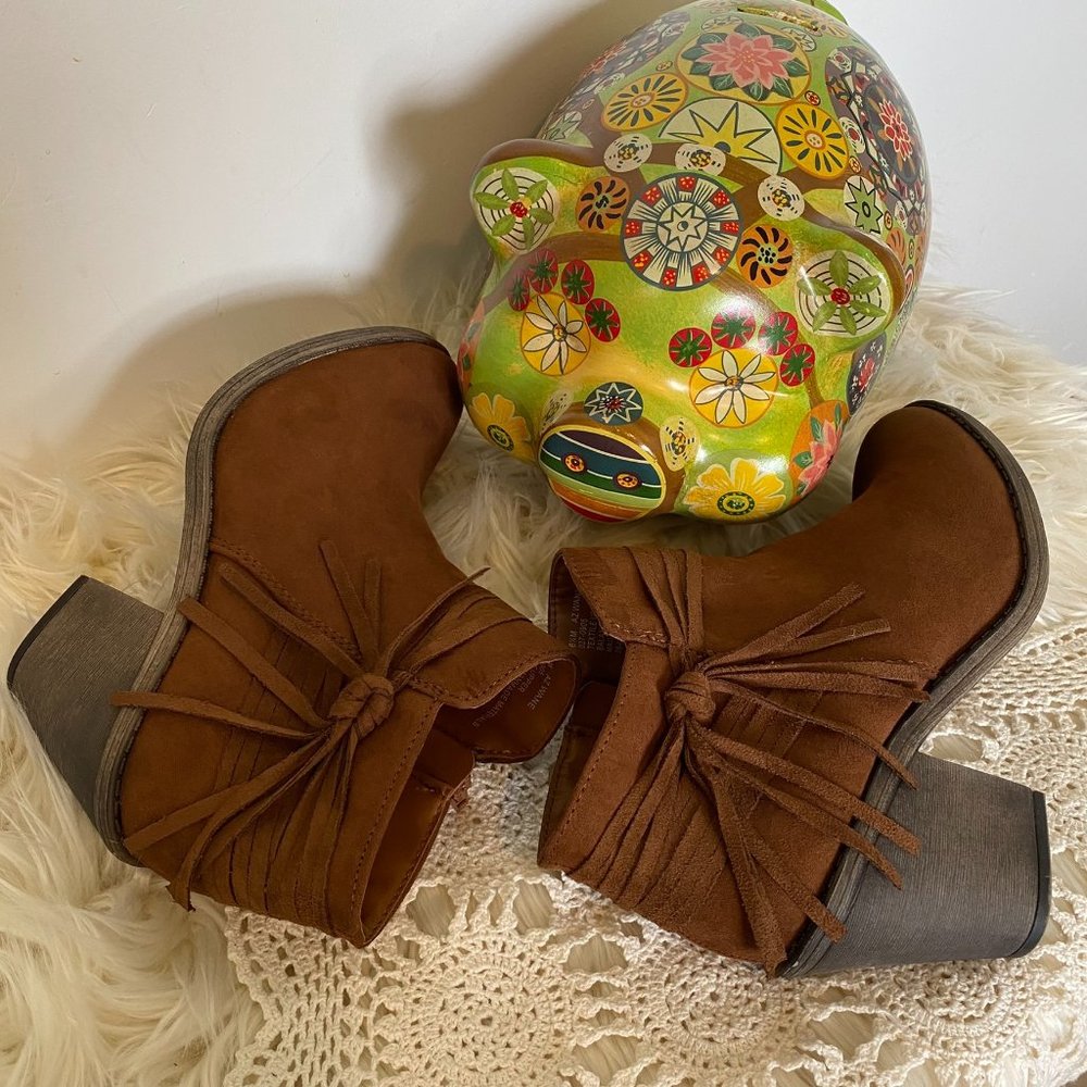 Arizona Suede Fringe Boots
